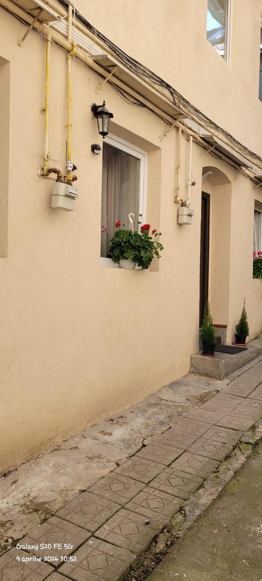 John Residence Apartment Brasov With Parking Option エクステリア 写真
