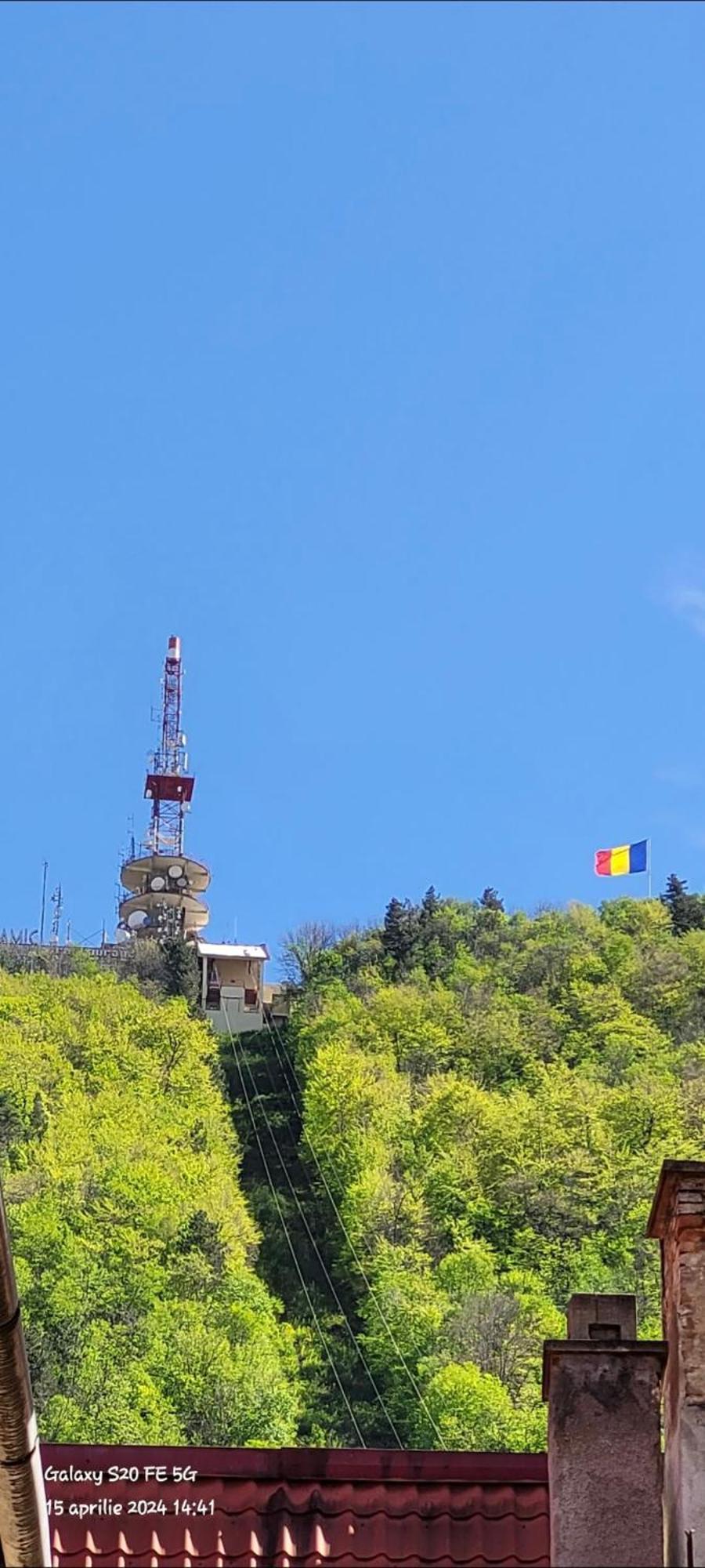 John Residence Apartment Brasov With Parking Option エクステリア 写真