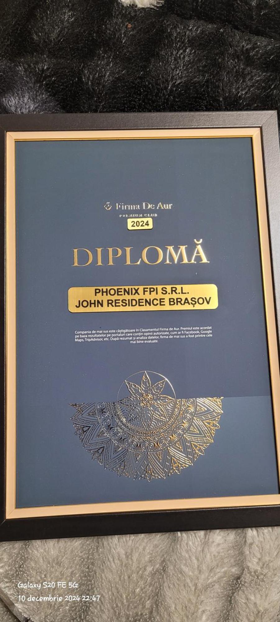 John Residence Apartment Brasov With Parking Option エクステリア 写真